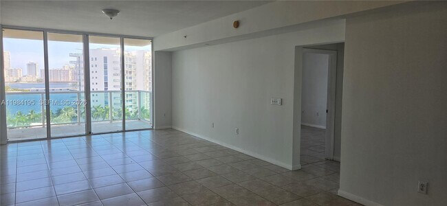 Building Photo - 3330 NE 190th St