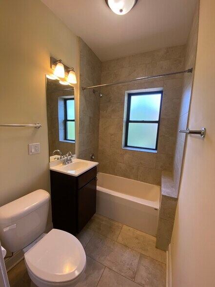 Updated bathroom - 4056 N Harding Ave