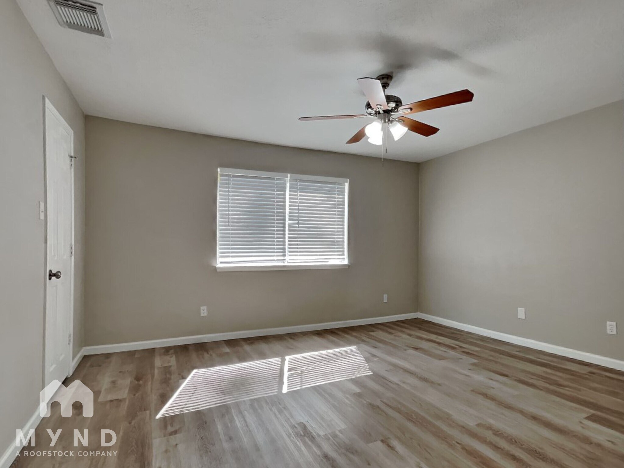 Building Photo - 7606 Bronze Trail Dr