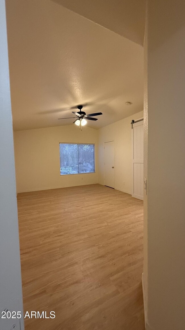 Building Photo - 5109 N 125th Dr