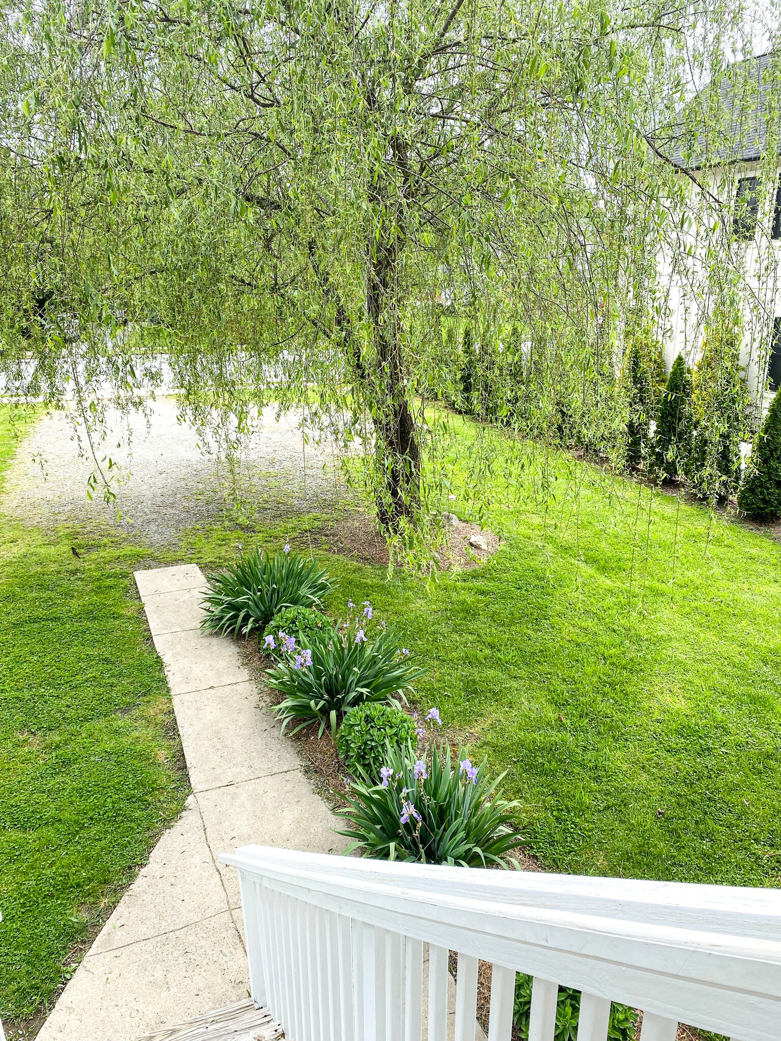 Building Photo - 254 W Main St