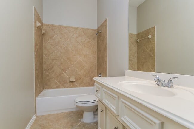 Building Photo - 2703 Facet Creek Dr
