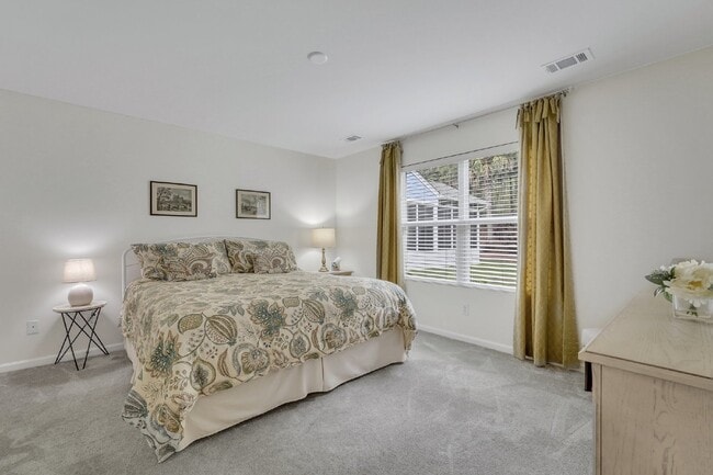 Building Photo - "Charming 2 Bed, 2 Bath Rental Home in Sun City, SC - Don't Miss Out!"