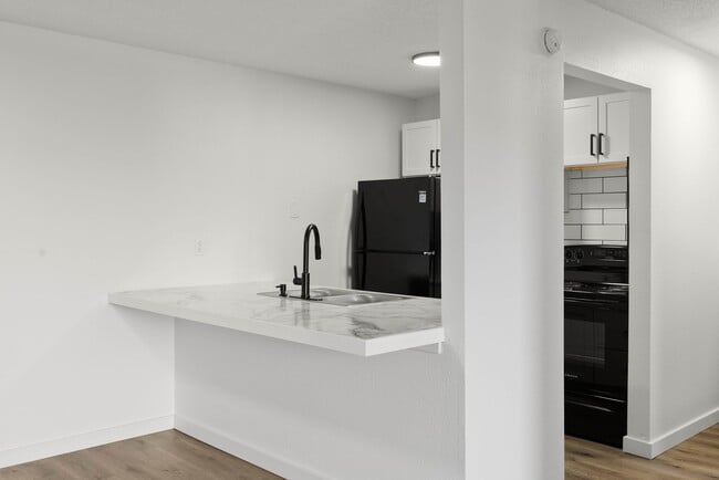 Building Photo - The Cypress | Elevated 2 Bedroom