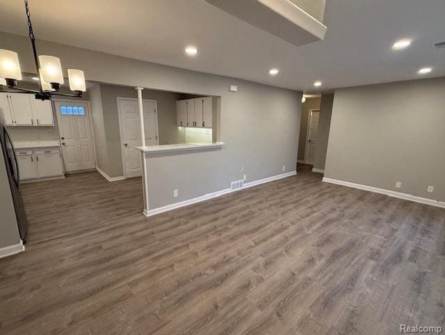 Building Photo - 25616 Miracle Dr