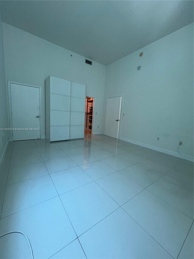 Building Photo - 9066 SW 73rd Ct
