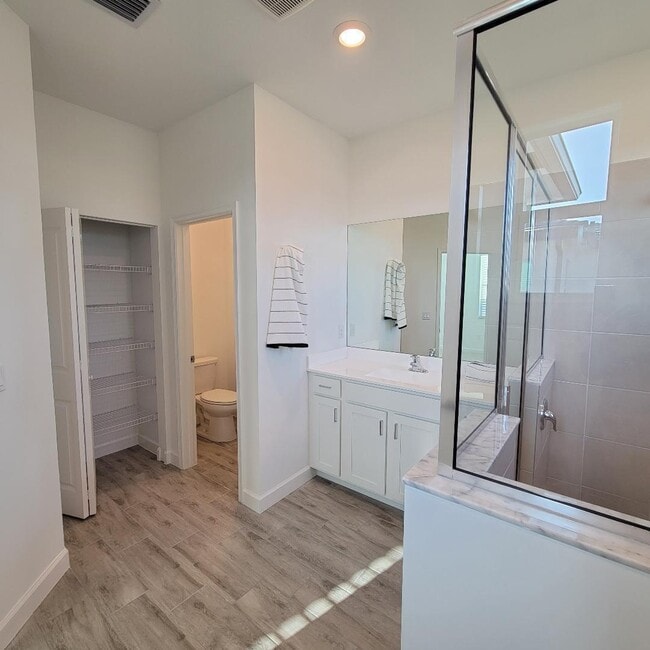 Building Photo - 8978 Zevon Ct