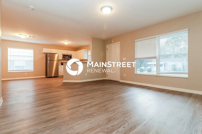Building Photo - 3 Bedroom Pet-Friendly Home in St Petersburg, FL with Main Street Renewal