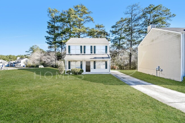 Building Photo - 5205 Alexander St