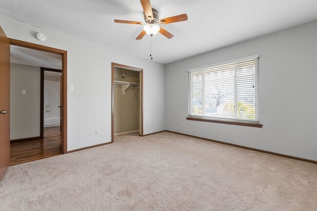 Building Photo - Approved applicant