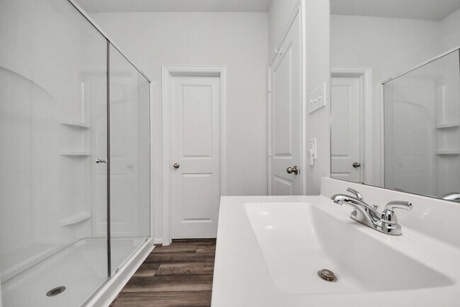 Building Photo - 1110 Bending Trl Dr