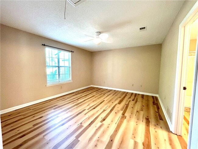 Building Photo - 1252 Scripps Ct SW