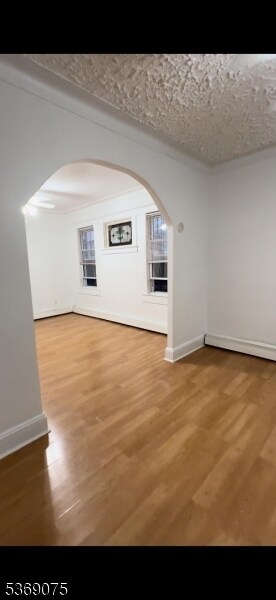 Building Photo - 22 E Price St
