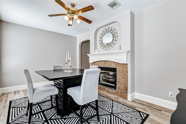 Building Photo - 20907 Auburn Trace Ct