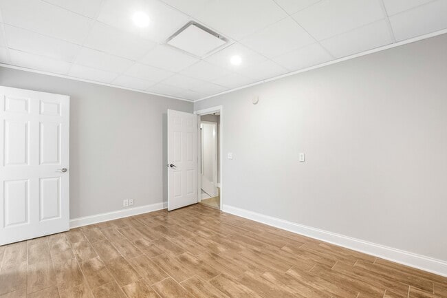 Building Photo - 6405 N Pinson Rd