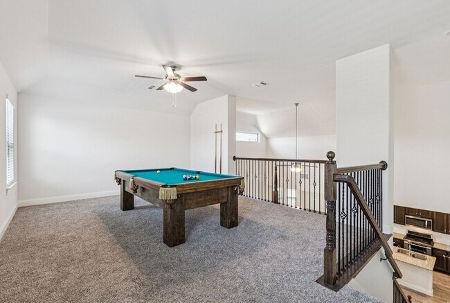 Building Photo - 2913 Cerro Ranch Rd