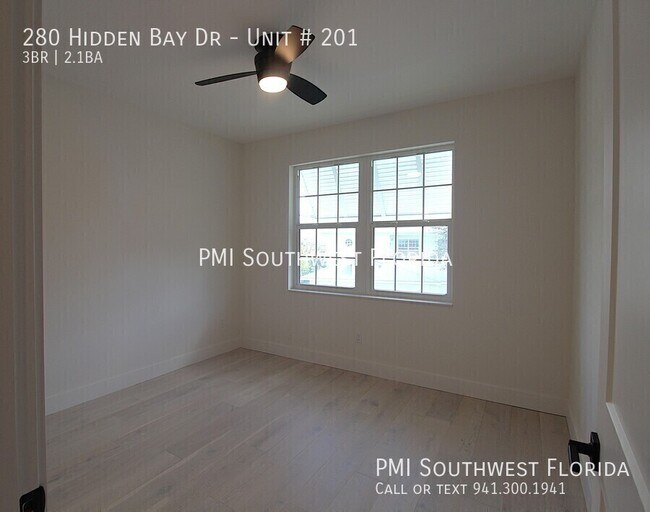 Building Photo - 280 Hidden Bay Dr