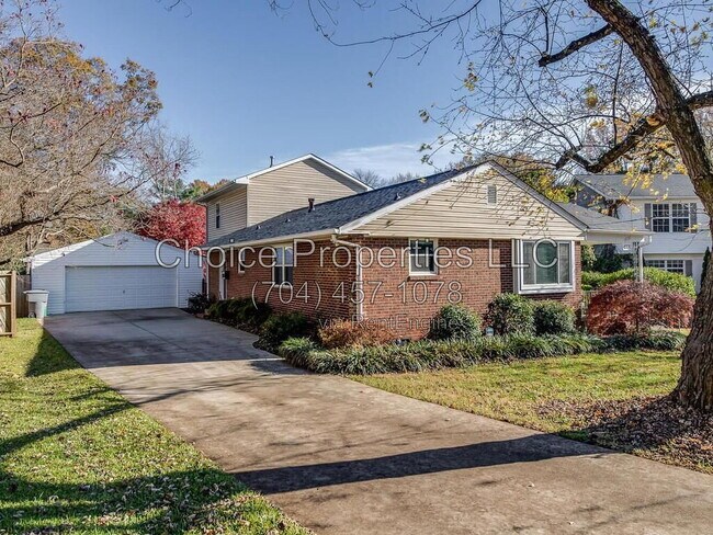 Building Photo - 4331 Applegate Rd