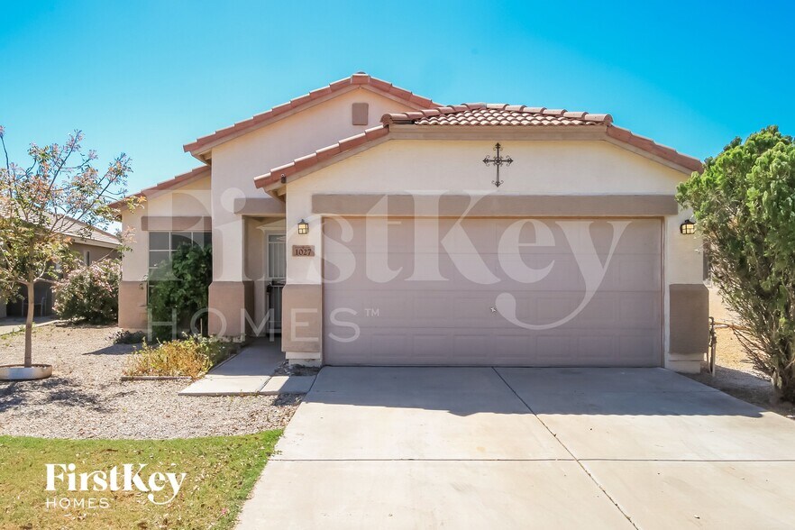 Primary Photo - 1027 E Monteleone St