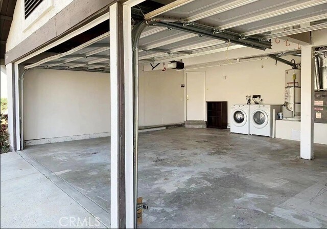 Building Photo - 1535 Summitridge Dr