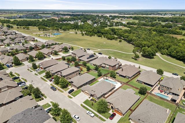 Building Photo - 512 Eastbrook Dr