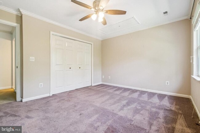 Building Photo - 478 Mountain Rd