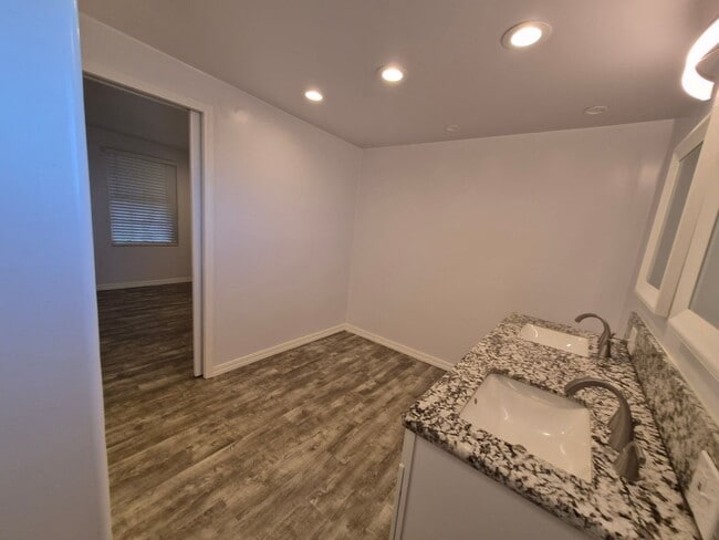 Building Photo - Upgraded Spacious Upcountry Home