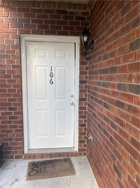 Building Photo - 106 Red Bud Ct