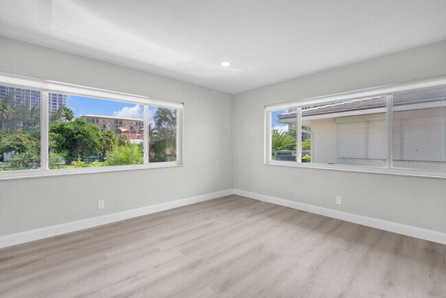 Building Photo - 3213 Colony Club Rd