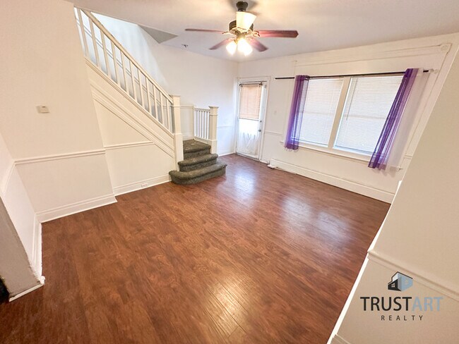 Building Photo - 3 Bedroom House in Belfield, Philadelphia