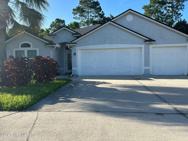 Primary Photo - 269 W Adelaide Dr
