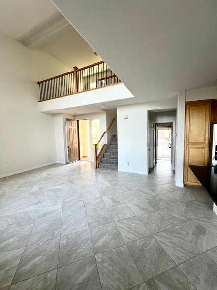 living room to front door - 1736 Bluebird Ln