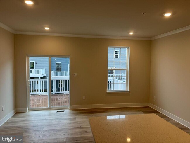 Building Photo - 1834 Ritter Dr
