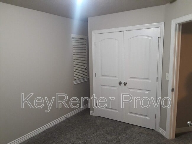 Building Photo - 735 S 1803 W