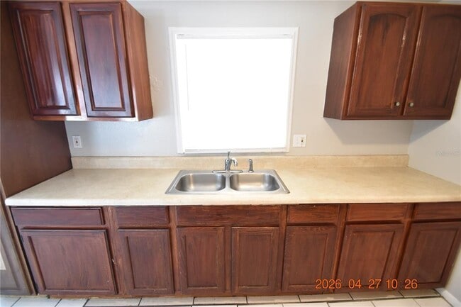 Building Photo - 3667 Sugarcreek Dr