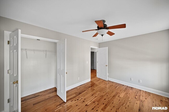 Building Photo - 405 Foxbridge Ct