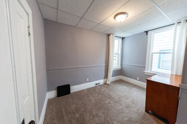 Main floor bedroom #2 - 820 N Washington Ave