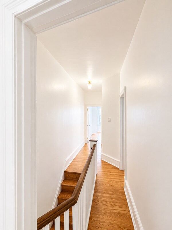 Building Photo - 42 N 53rd St
