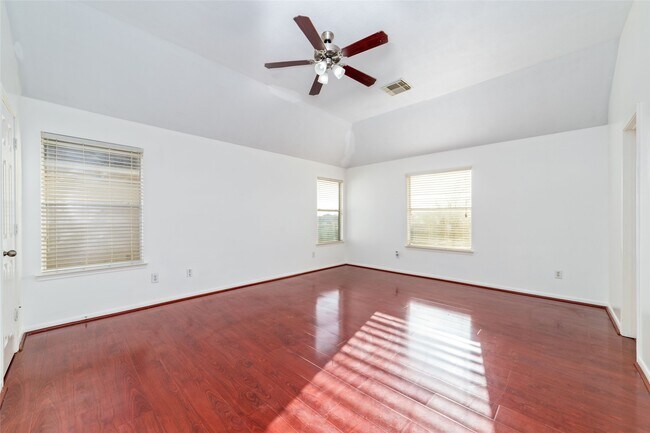 Building Photo - 3618 Windmill Village Dr