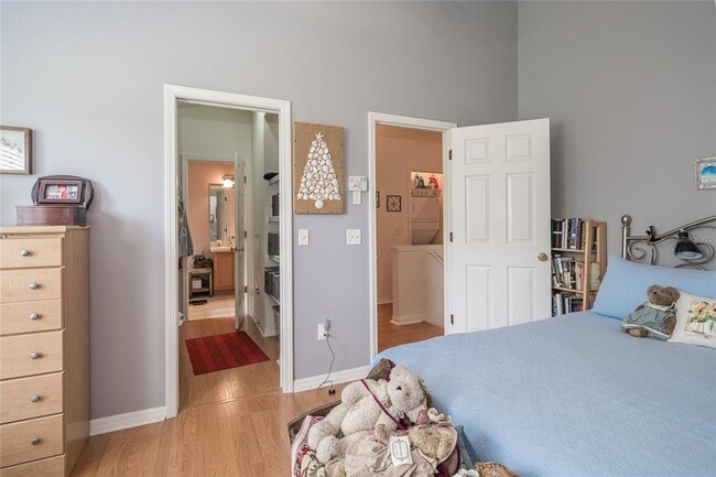 Building Photo - 133 Sawtooth Dr