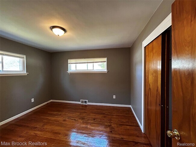 Building Photo - 21307 Le Fever Ave