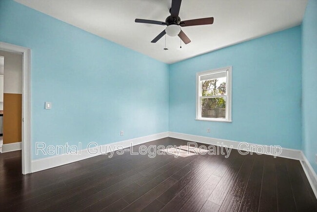 Building Photo - 2650 Green St