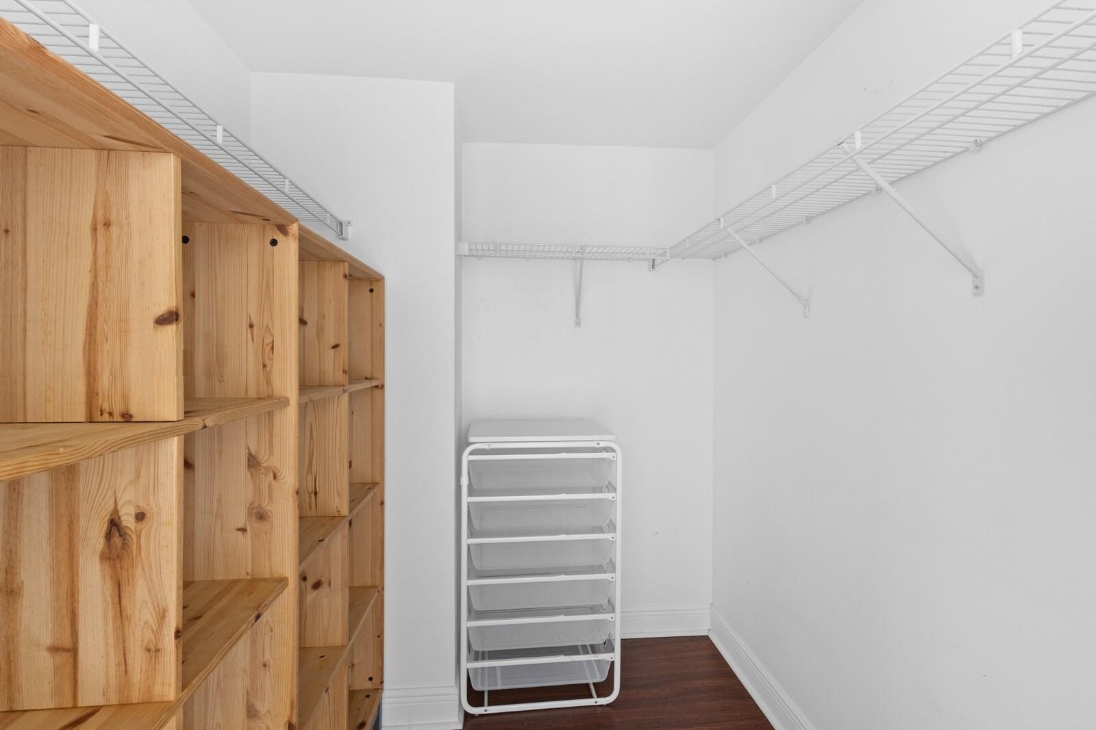 Building Photo - 1250 S Miami Ave