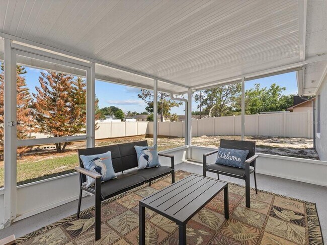 Building Photo - 226 Windward Way