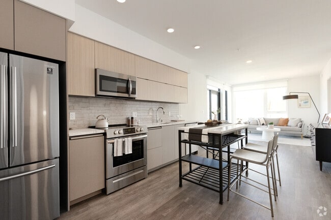 2BR, 1BA - 788SF - The 900