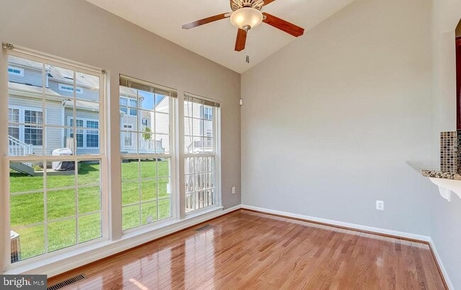 Building Photo - 1709 Hayle Dr