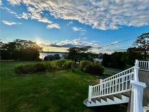 Building Photo - 32 Seaspray Way