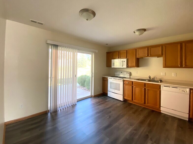 Building Photo - 1720 W Jester Park Dr