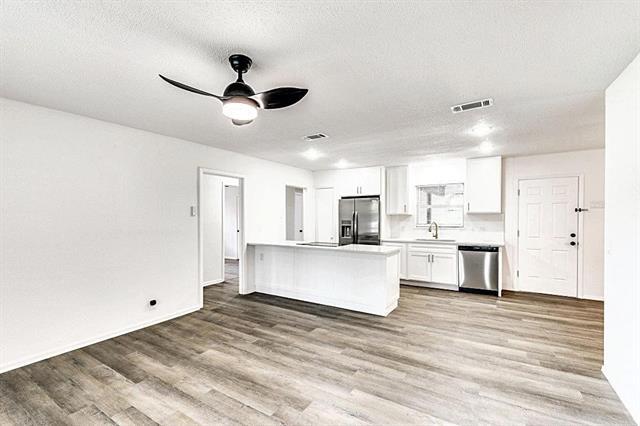 Building Photo - 2322 San Paula Ave