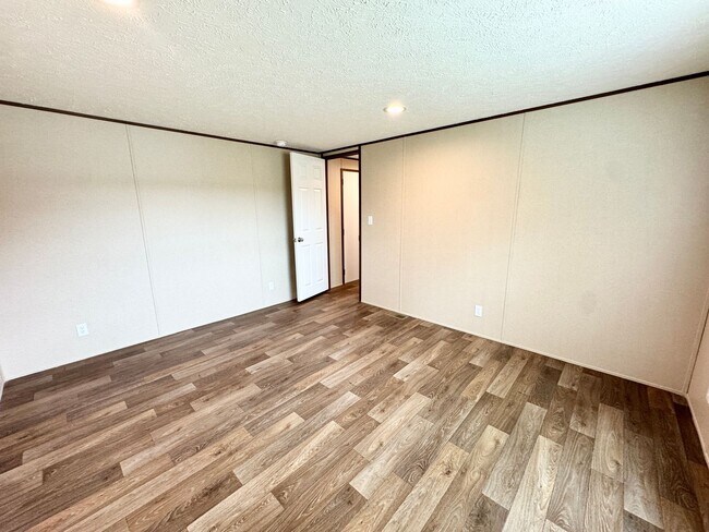 Building Photo - 3 Bedroom, 2 Bath in Aynor - off Edwards Rd!